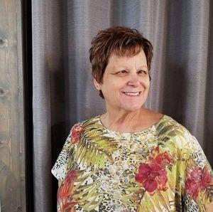 Meet your Posher, Lynne